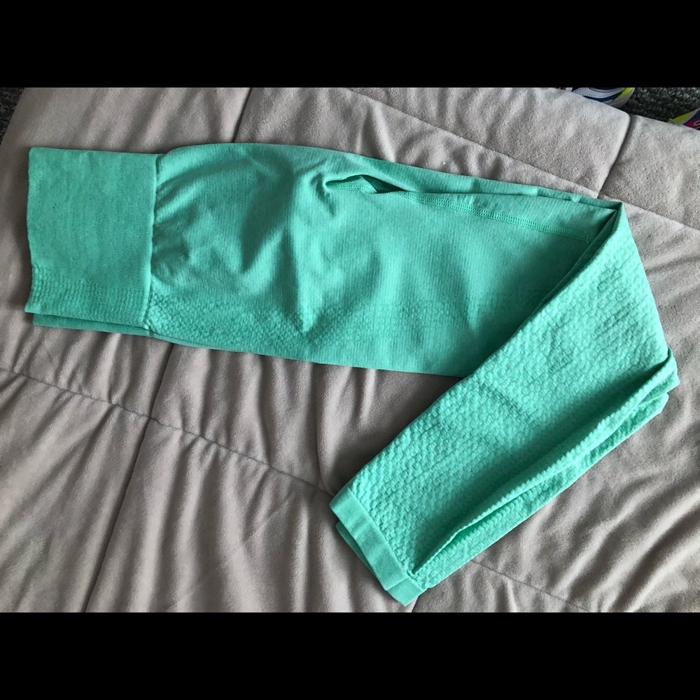 High rise mock gym shark workout leggings